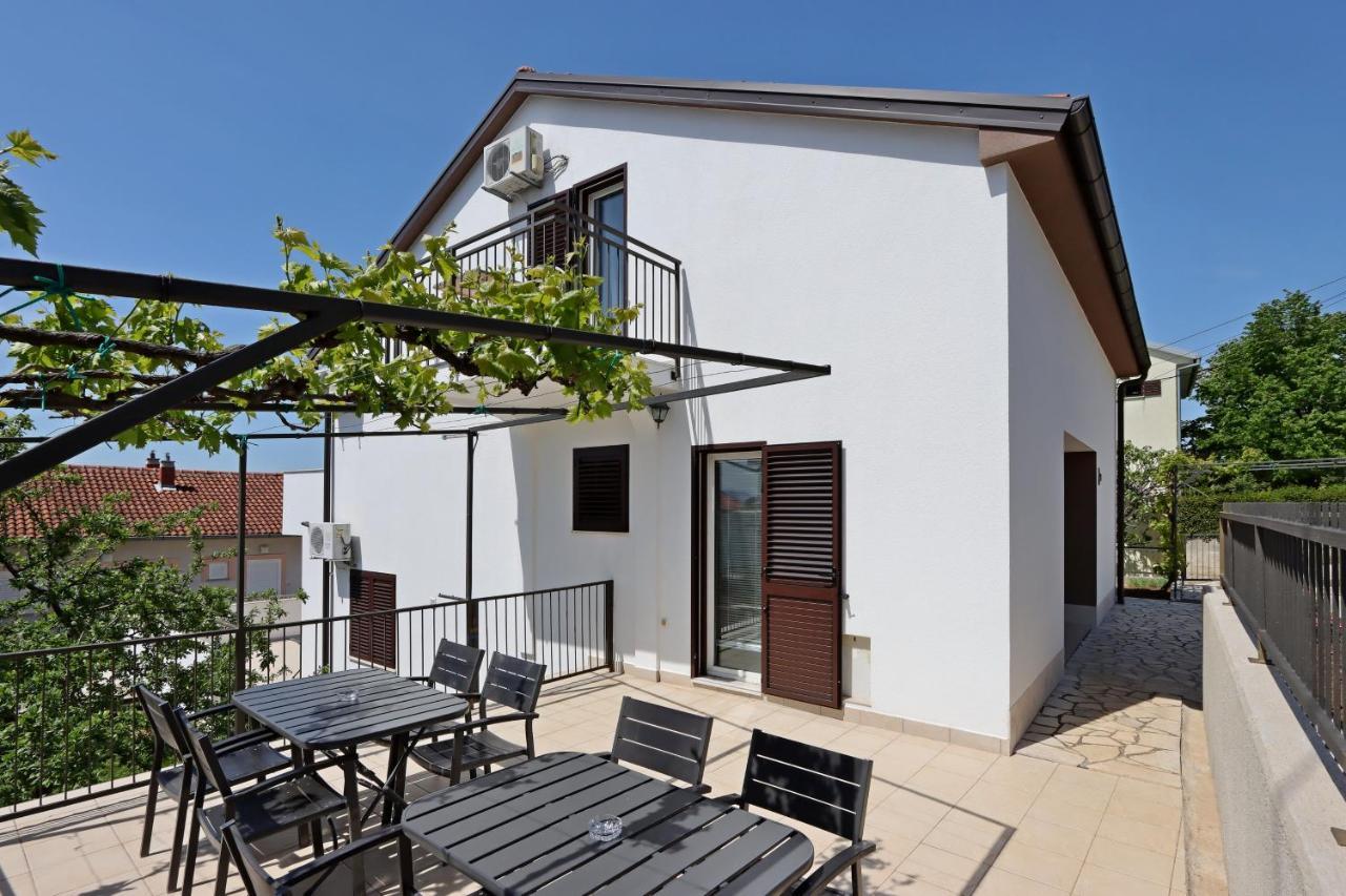 Apartments And Rooms With Parking Space Selce, Crikvenica - 2362 المظهر الخارجي الصورة