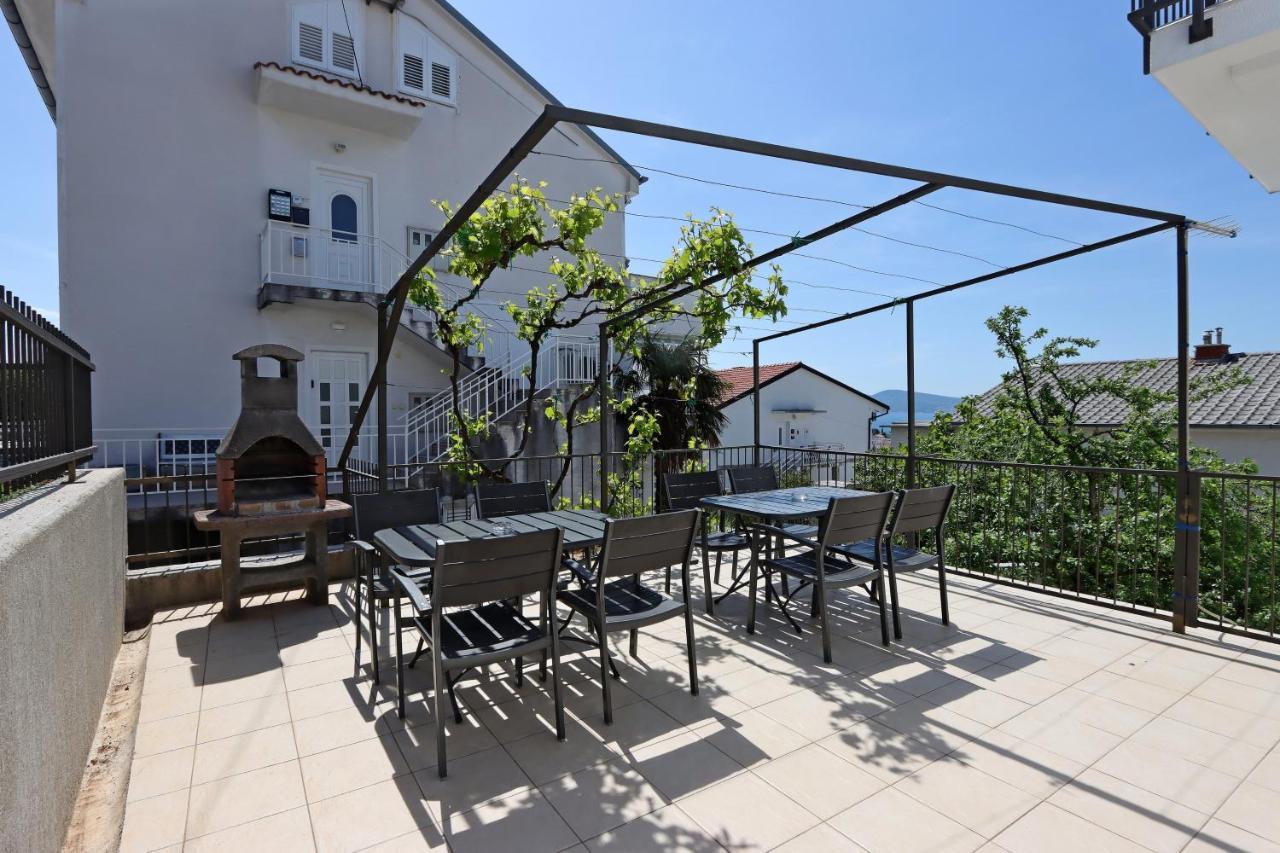 Apartments And Rooms With Parking Space Selce, Crikvenica - 2362 المظهر الخارجي الصورة
