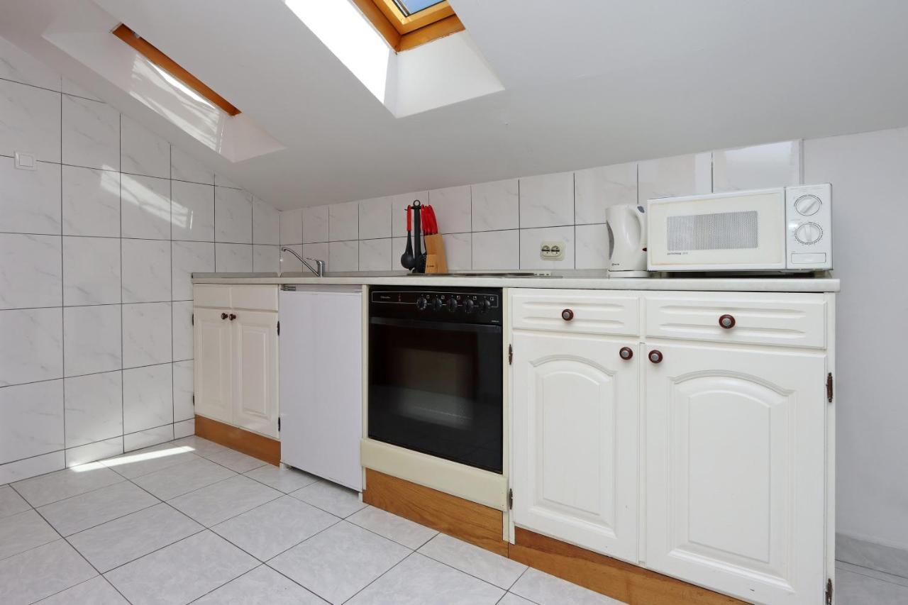 Apartments And Rooms With Parking Space Selce, Crikvenica - 2362 المظهر الخارجي الصورة