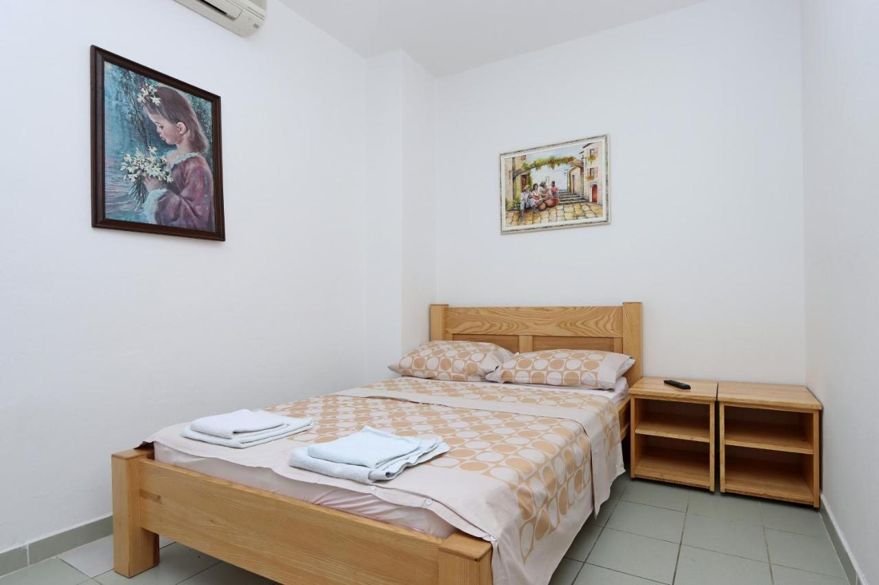 Apartments And Rooms With Parking Space Selce, Crikvenica - 2362 المظهر الخارجي الصورة