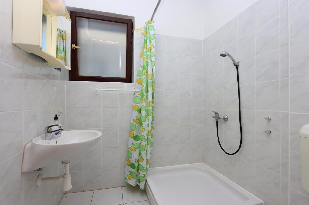 Apartments And Rooms With Parking Space Selce, Crikvenica - 2362 المظهر الخارجي الصورة