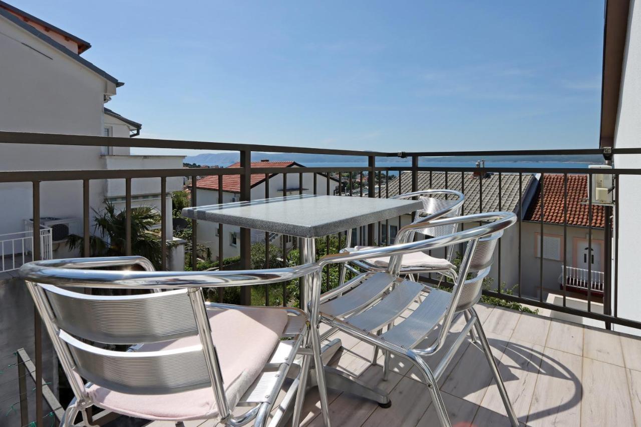 Apartments And Rooms With Parking Space Selce, Crikvenica - 2362 المظهر الخارجي الصورة