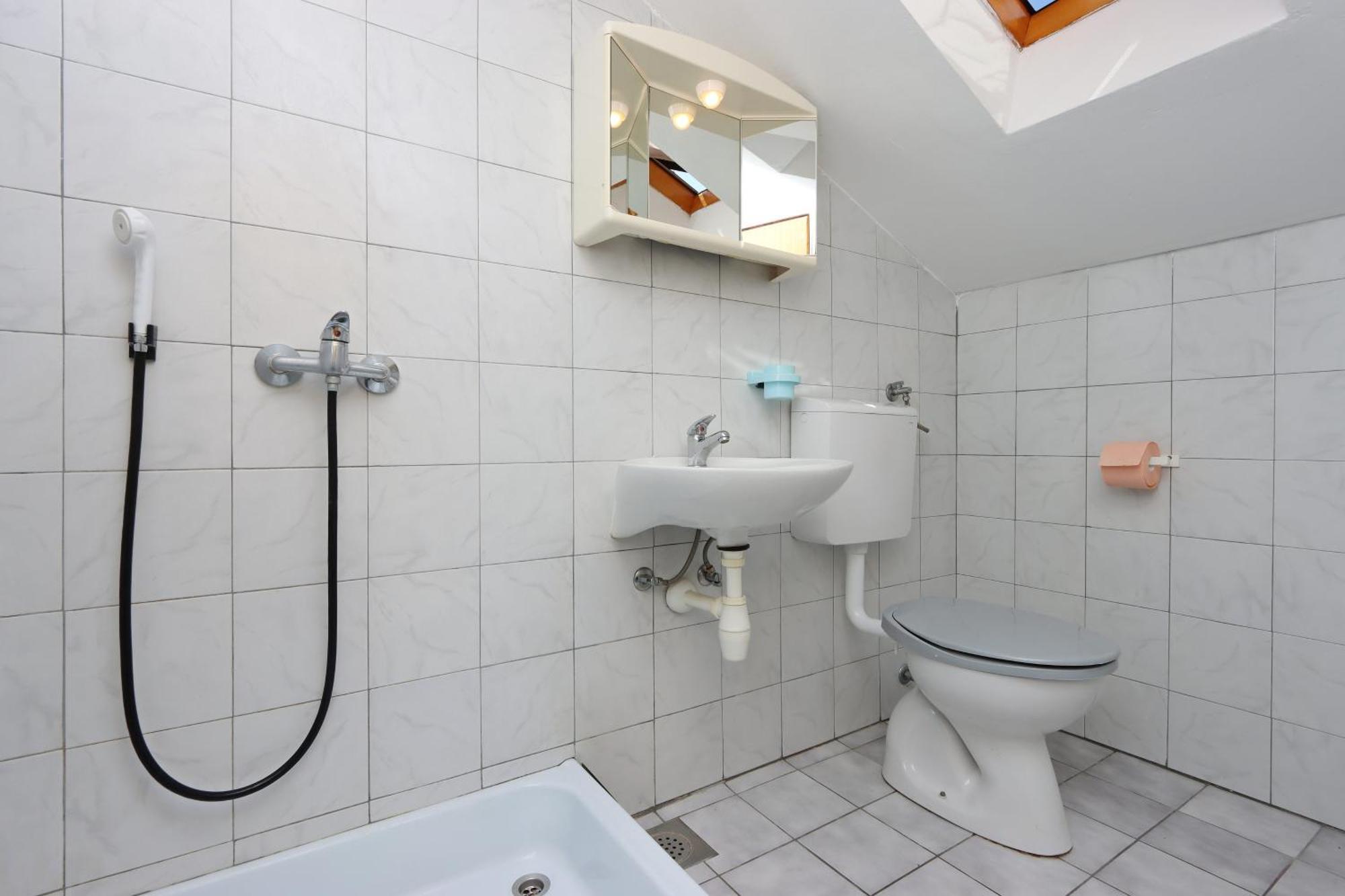 Apartments And Rooms With Parking Space Selce, Crikvenica - 2362 الغرفة الصورة