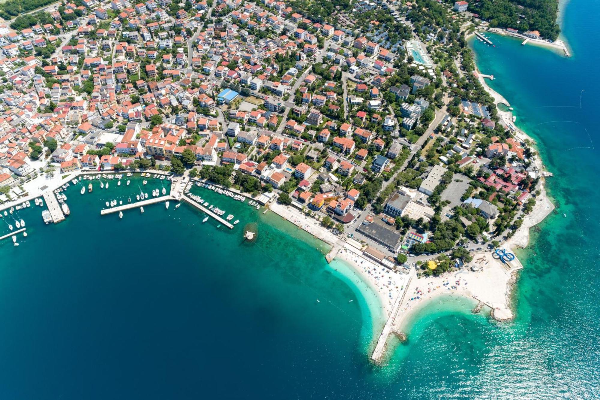 Apartments And Rooms With Parking Space Selce, Crikvenica - 2362 المظهر الخارجي الصورة